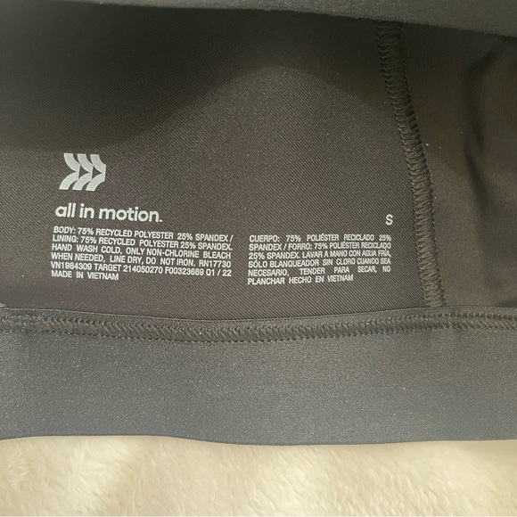 All In Motion Womens Sport Bra Medium Support Strappy Bonded Size S 32 A,B,C - Picture 4 of 7
